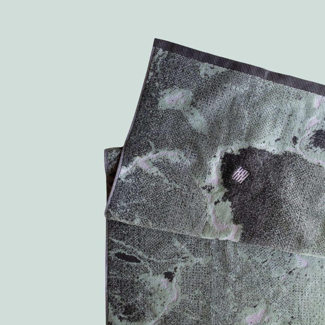 Contour Golf Towel - Mogshade