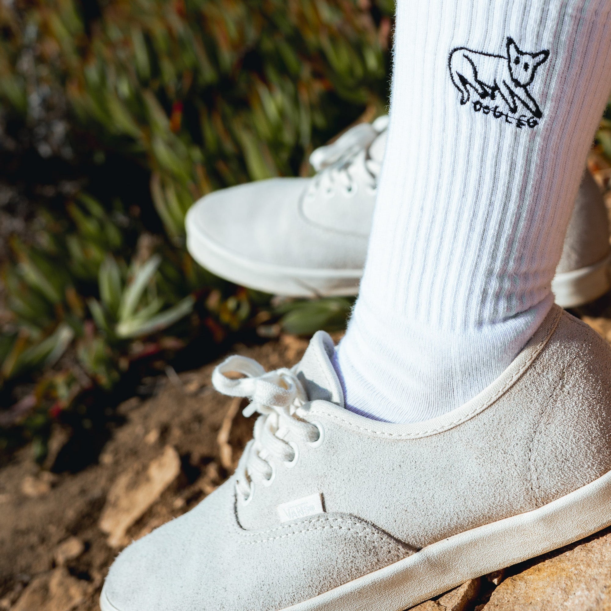 Dogleg Socks White - Mogshade